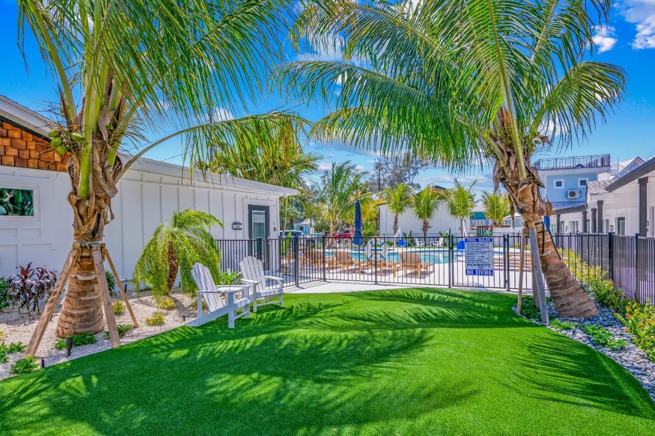 Pelican Post At Anna Maria Island Inn Bradenton Beach Exterior photo